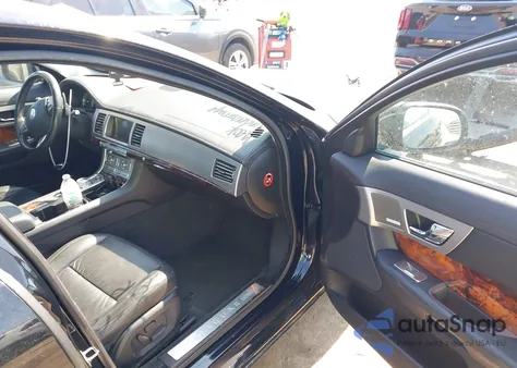 2011 Jaguar Xf from USA, damaged, VIN SAJWA0FB0BLS10228